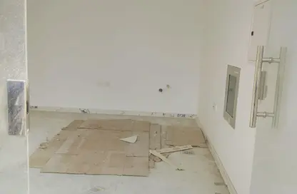 Shop - Studio for rent in Al Jurf 3 - Al Jurf - Ajman Downtown - Ajman