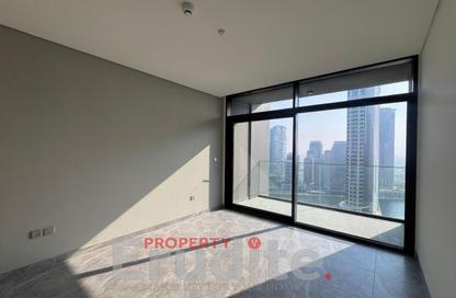 Apartment - Studio - 1 Bathroom for rent in Peninsula Two - Peninsula - Business Bay - Dubai