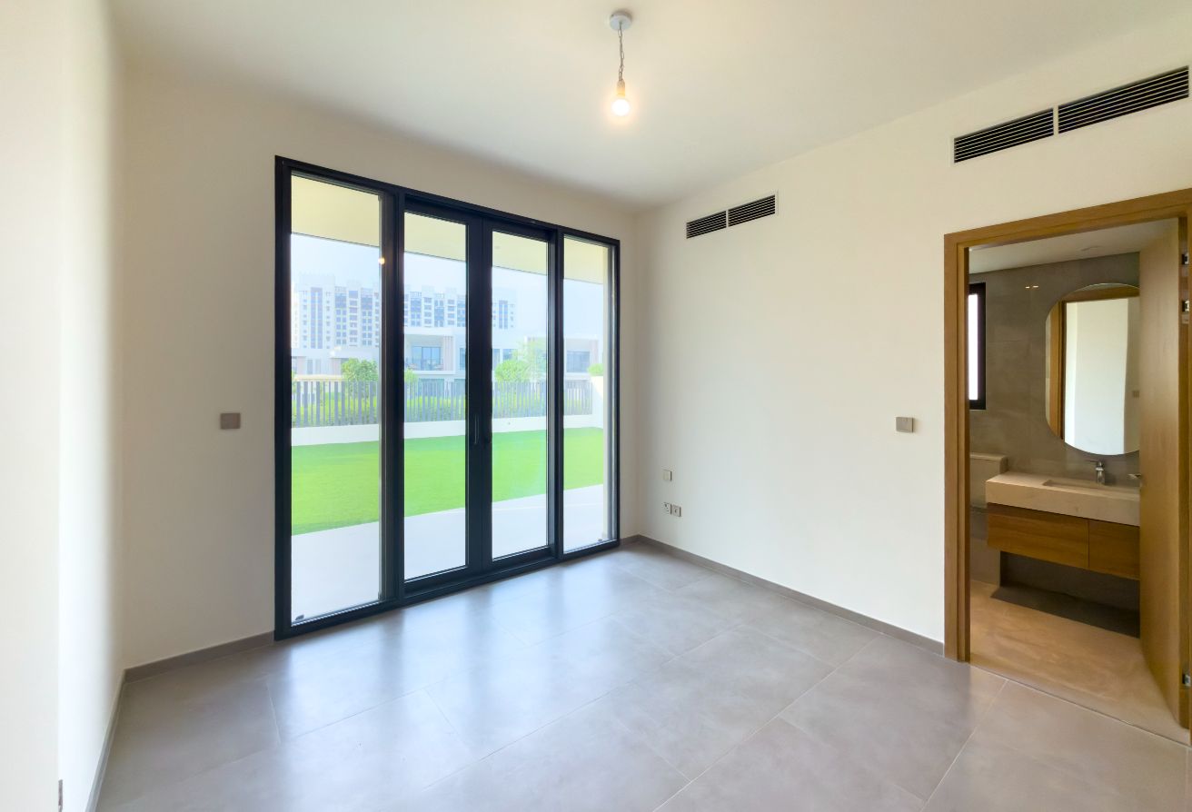 5 bedroom villa in Jebel Ali Village Villas, Jebel Ali: 7