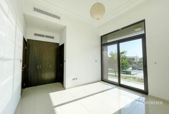 85302708 - صورة العقار 3