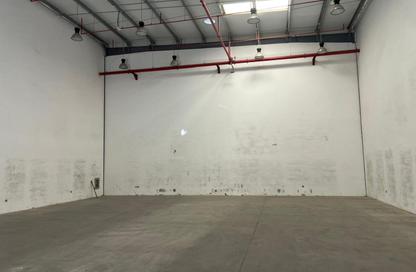 Warehouse - Studio for rent in Al Sajaa Industrial - Al Sajaa - Sharjah