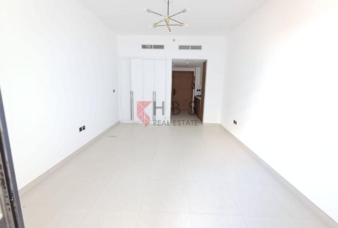 54403780 - صورة العقار 2