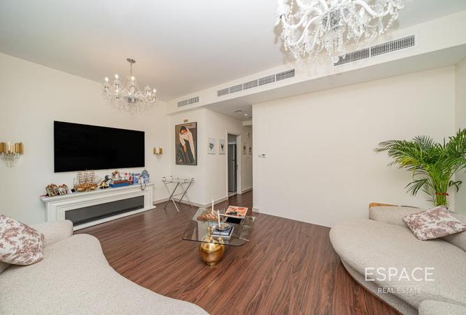 71132422 - Property Image 2