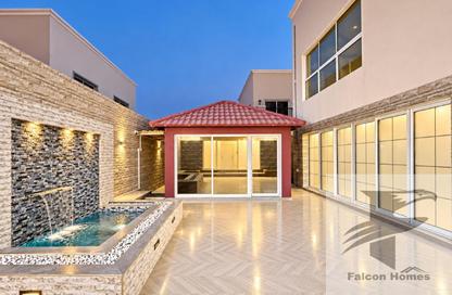 Villa - 4 - 5 for rent in Nad Al Sheba Villas - Nad Al Sheba 3 - Nad Al Sheba - Dubai