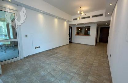 Apartment - 3 - 3 for rent in Marina Residences 3 - Marina Residences - Palm Jumeirah - Dubai