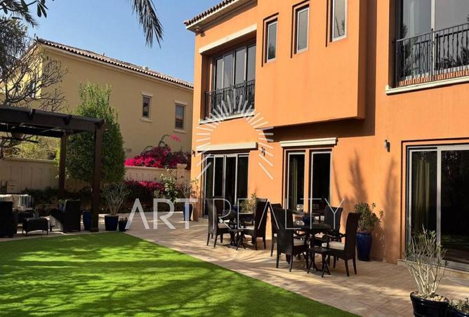 54002562 - Property Image 2