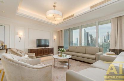 Apartment - 4 - 5 for rent in Kempinski Blvd (The address Blvd) - Downtown Dubai - Dubai