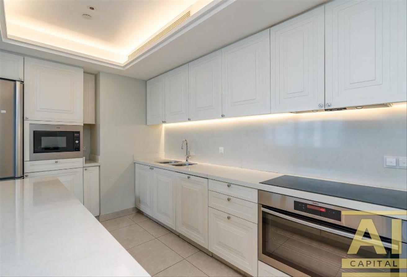 Fully Furnished | 4 Beds plus Maid | 1 Month Free photo 6