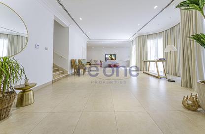Villa - 7+ - 7+ for rent in Al Aweer 1 - Al Aweer - Dubai Villa - 7+ - 7+ for rent in Al Aweer 1 - Al Aweer - Dubai