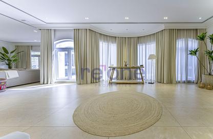 Villa - 7+ - 7+ for rent in Al Aweer 1 - Al Aweer - Dubai Villa - 7+ - 7+ for rent in Al Aweer 1 - Al Aweer - Dubai