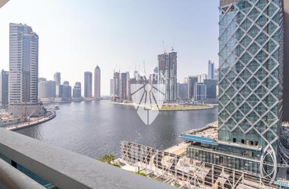 Apartment - 1 Bedroom - 2 Bathrooms for rent in Damac Maison Prive A - Damac Maison Prive - Business Bay - Dubai