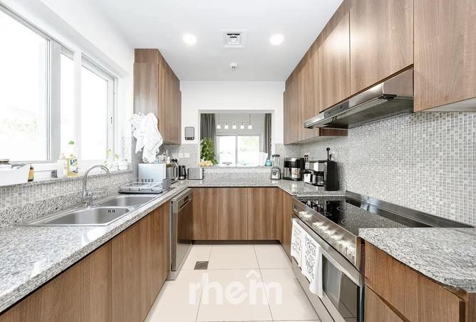 142382618 - Property Image 3