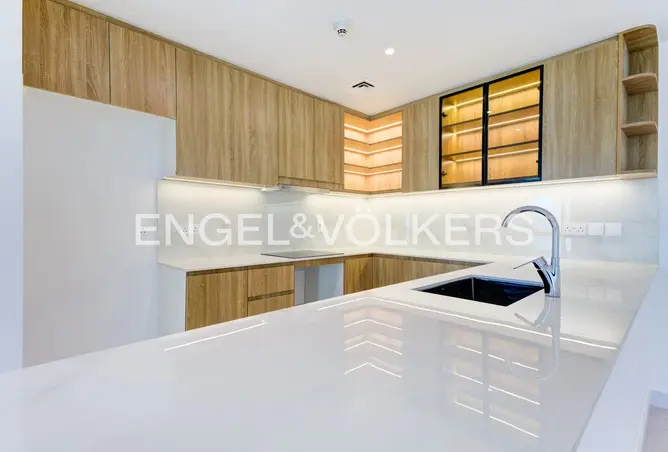 162801062 - Property Image 2