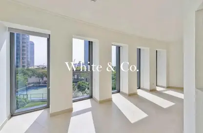 شقة - غرفة نوم - 2 حمامات للبيع في برج فيستا 2 - برج فيستا - وسط مدينة دبي - دبي