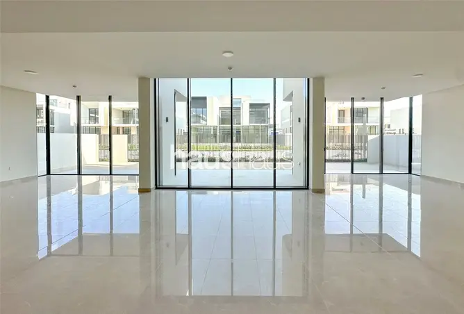 146423239 - Property Image 3