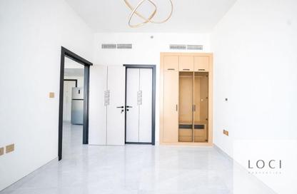 Apartment - 1 Bedroom - 2 Bathrooms for rent in Skyz by Danube - Arjan - Dubai
