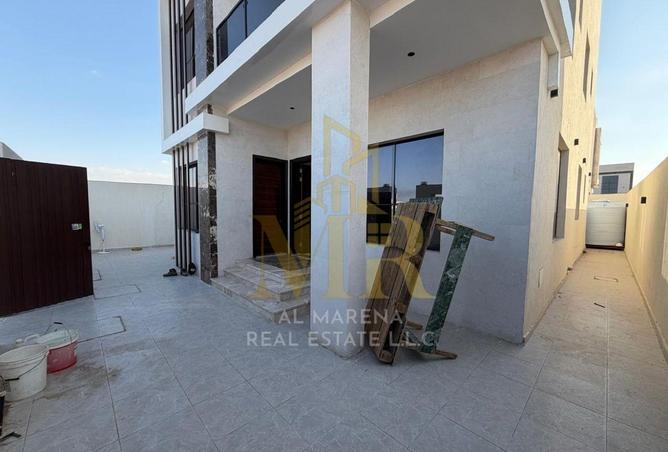 58976609 - Property Image 2