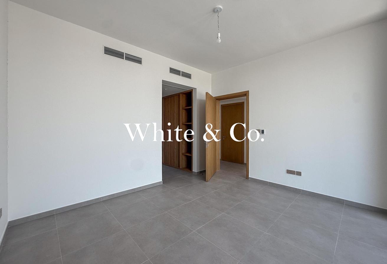 Landcaped | Type F1 Villa | Ready Now. photo 11