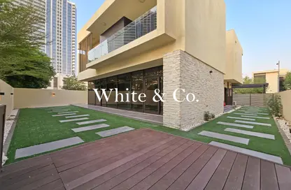 Villa - 5 Bedrooms - 6 Bathrooms for sale in Brookfield 2 - Brookfield - DAMAC Hills - Dubai