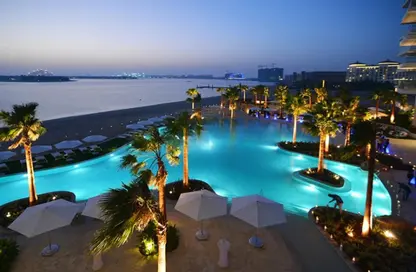 Apartment - 2 Bedrooms - 3 Bathrooms for sale in Serenia Living Tower 1 - Serenia Living - Palm Jumeirah - Dubai