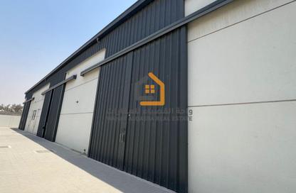 مستودع - استوديو - 4 حمامات للايجار في الصجعة الصناعية - الصجعة - الشارقة مستودع - استوديو - 4 حمامات للايجار في الصجعة الصناعية - الصجعة - الشارقة