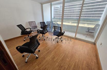 Office Space - Studio - 2 Bathrooms for rent in White Crown Building - Sheikh Zayed Road - Dubai Office Space - Studio - 2 Bathrooms for rent in White Crown Building - Sheikh Zayed Road - Dubai