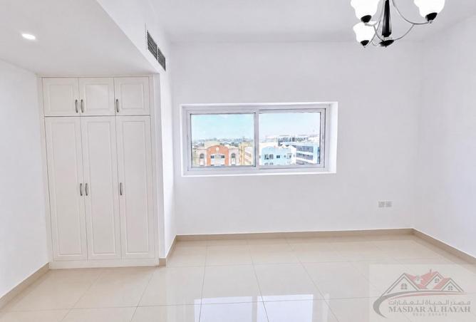 98240795 - صورة العقار 2