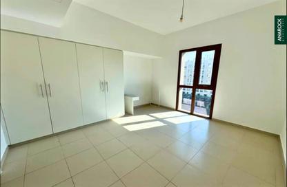 Apartment - 2 Bedrooms - 2 Bathrooms for rent in Zahra Apartments 2A - Zahra Apartments 2 - Zahra Apartments - Town Square - Dubai