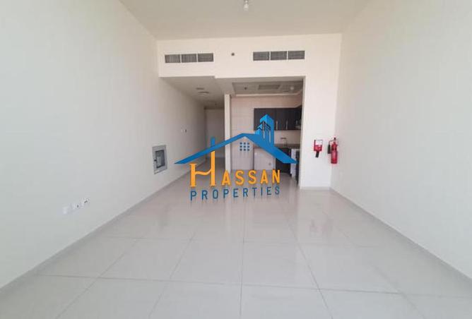 54009335 - صورة العقار 2