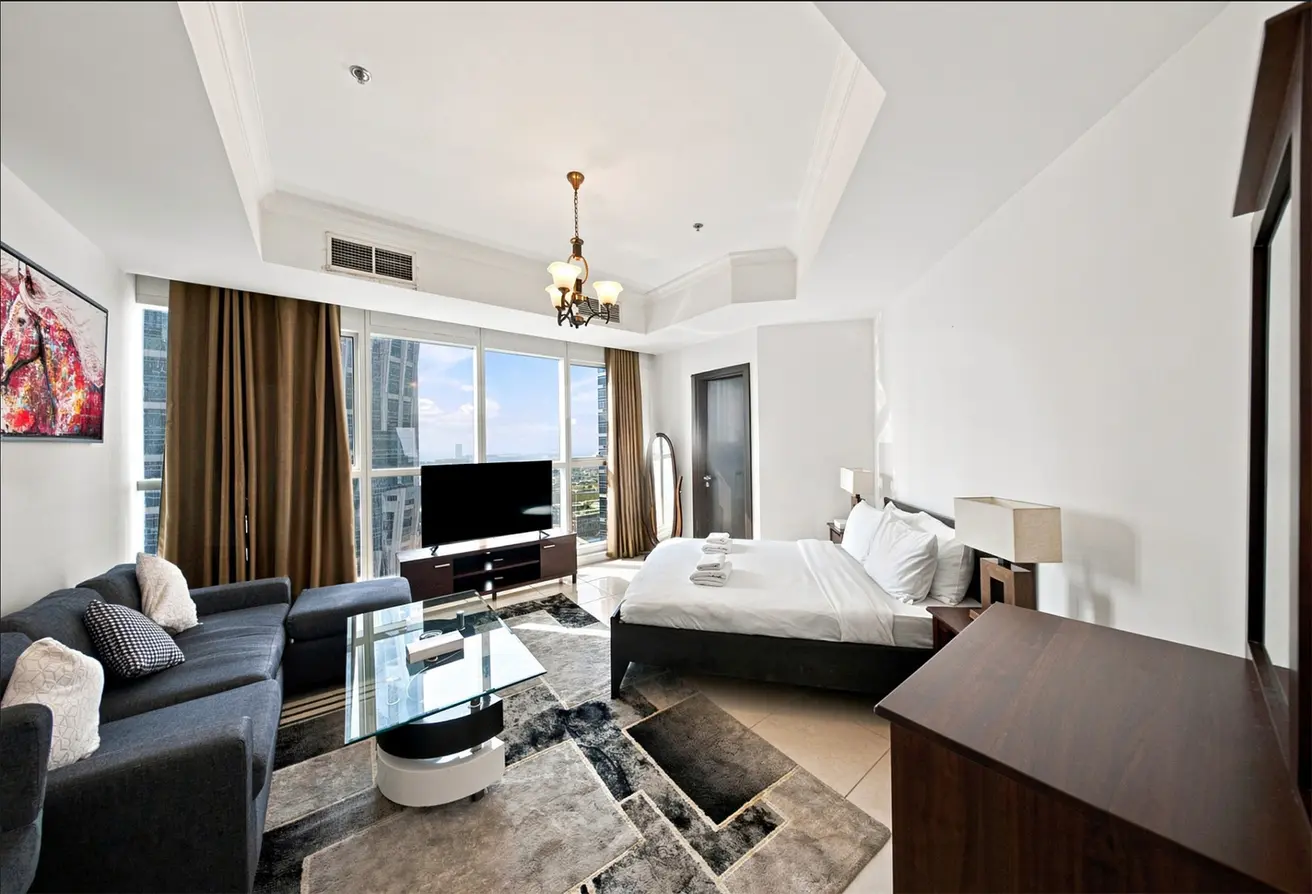 153298008 - Property Main Image