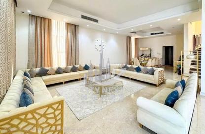Villa - 5 - 6 for rent in Al Quoz 2 - Al Quoz - Dubai