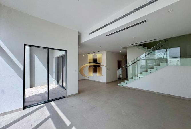 103689375 - Property Main Image