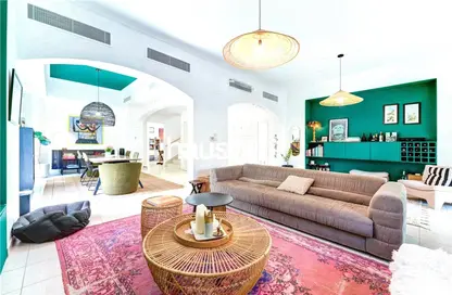 فيلا - 3 غرف نوم - 4 حمامات للبيع في ديما 3 - ديما - البحيرات - دبي