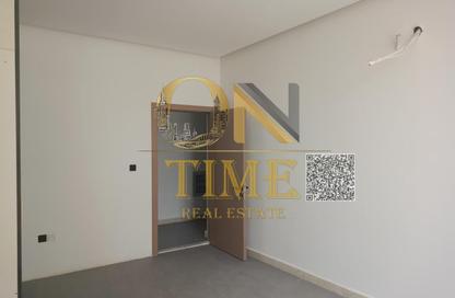 Apartment - Studio - 1 Bathroom for rent in Corniche Tower - Ajman Corniche Road - Ajman