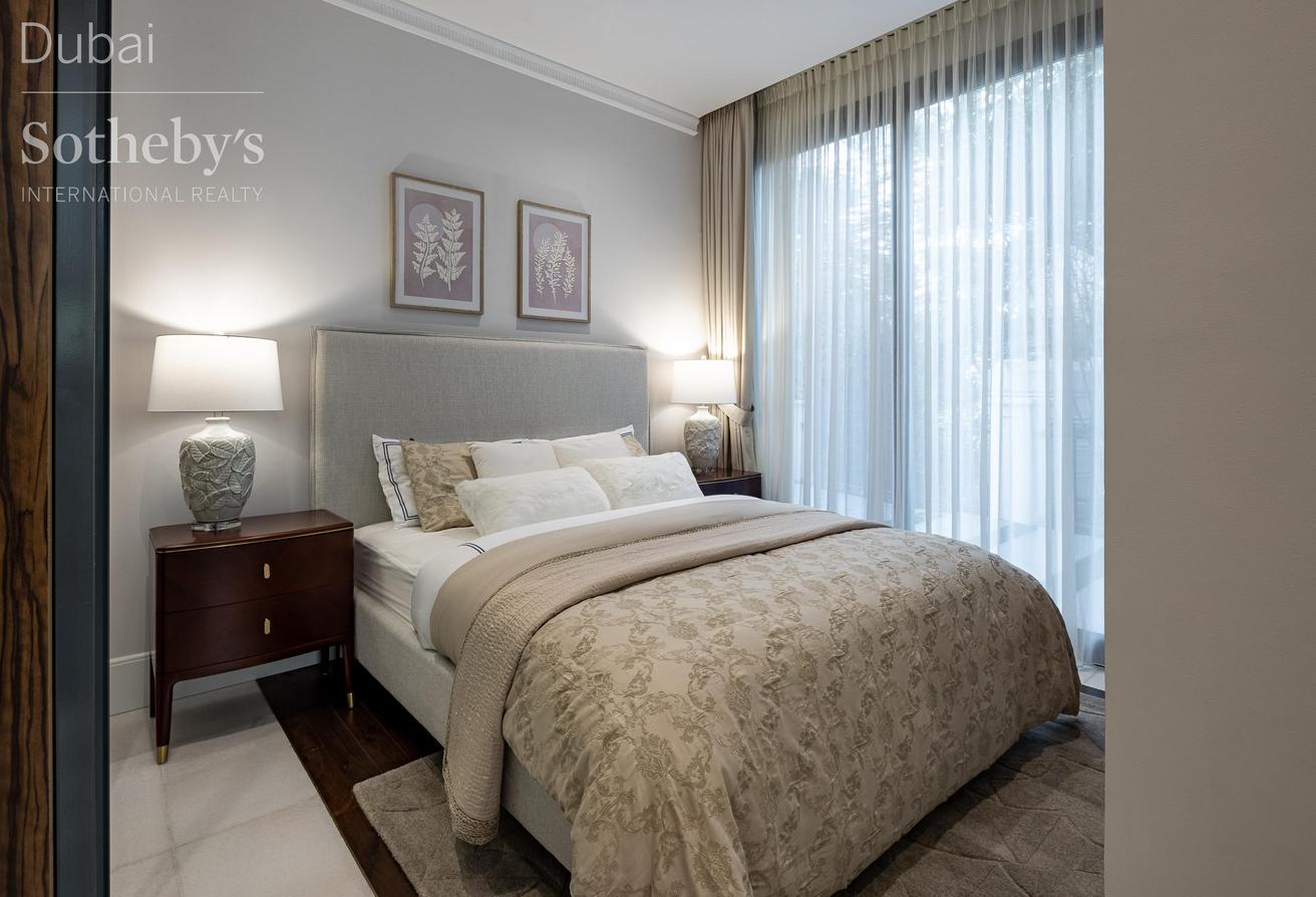 Furnished and Extended Jumeirah Islands Villa photo 17