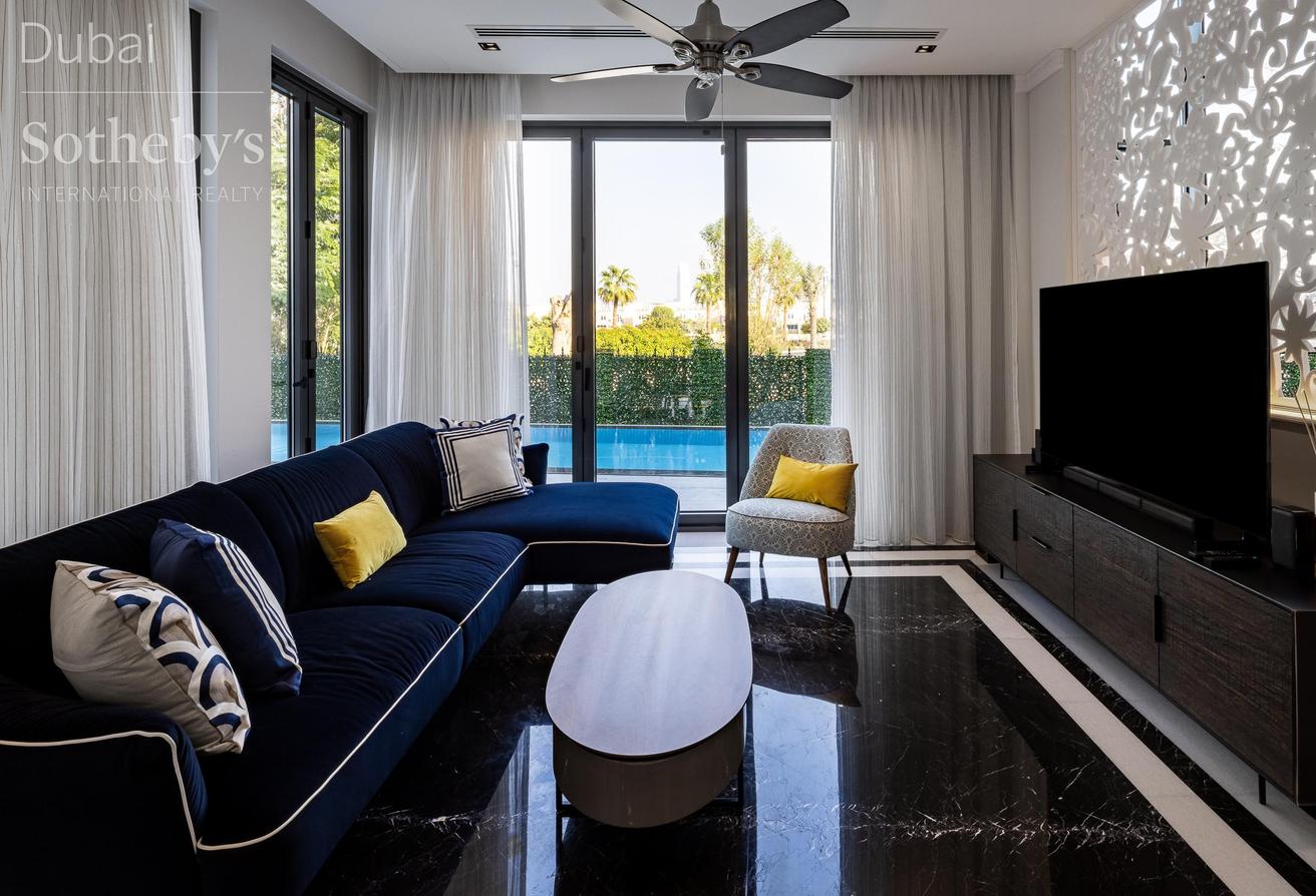 Furnished and Extended Jumeirah Islands Villa photo 6