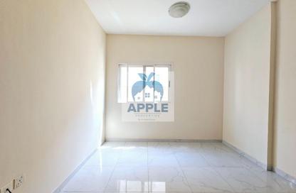 Apartment - Studio - 1 Bathroom for rent in Muwaileh 3 Building - Muwaileh - Sharjah