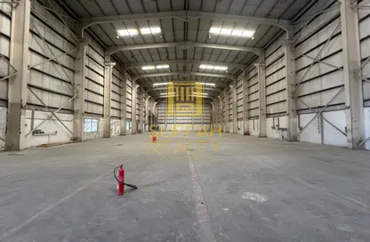 Warehouse - Studio - 1 Bathroom for rent in Al Quoz Industrial Area 4 - Al Quoz Industrial Area - Al Quoz - Dubai