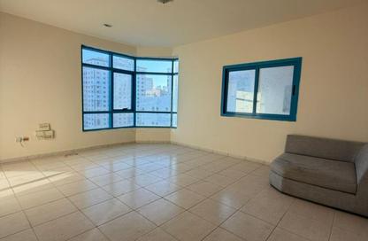 Apartment - 1 Bedroom - 1 Bathroom for rent in Qasimia 13 building - Al Nad - Al Qasimia - Sharjah