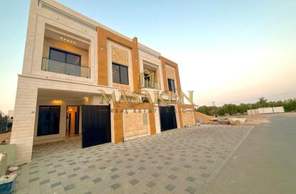 Villa - 4 Bedrooms - 6 Bathrooms for sale in Al Yasmeen 1 - Al Yasmeen - Ajman