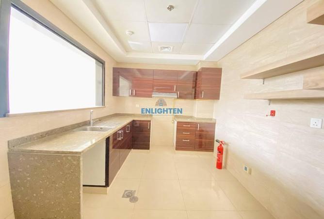 76169595 - Property Image 2