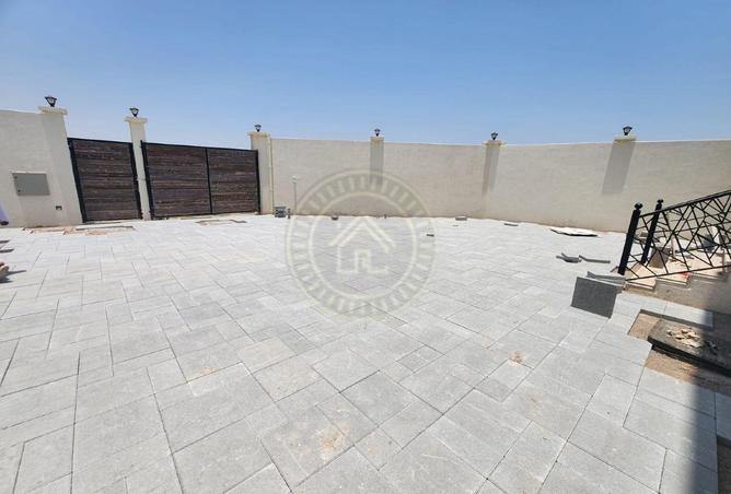 103705859 - Property Image 3