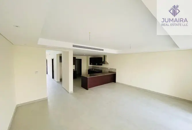 166994405 - Property Image 3