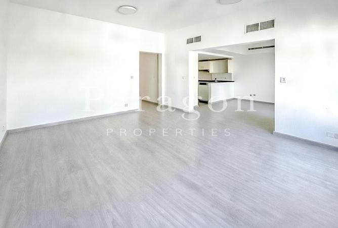 57366127 - Property Image 2