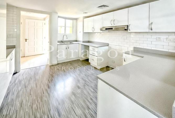 57366127 - Property Image 3