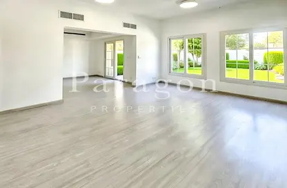 Villa - 3 Bedrooms - 4 Bathrooms for sale in Springs 3 - The Springs - Dubai