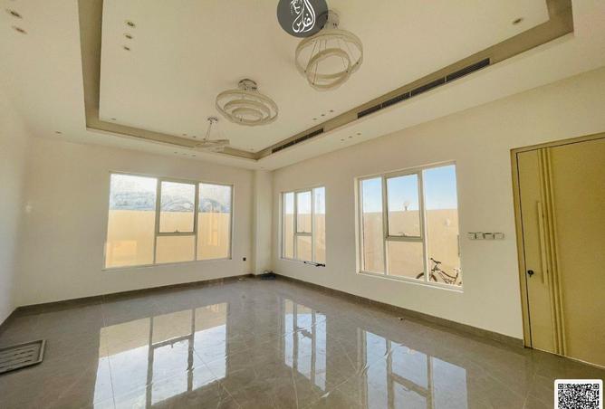 106401999 - Property Image 3