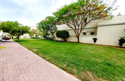 Villa - 2 - 4 for rent in District 4 - Jumeirah Village Triangle - Dubai Villa - 2 - 4 for rent in District 4 - Jumeirah Village Triangle - Dubai