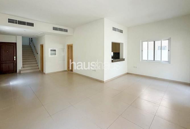 120162028 - Property Image 2