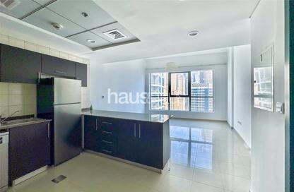 Apartment - 1 - 2 for sale in Bay Central Tower Central - Bay Central - Dubai Marina - Dubai